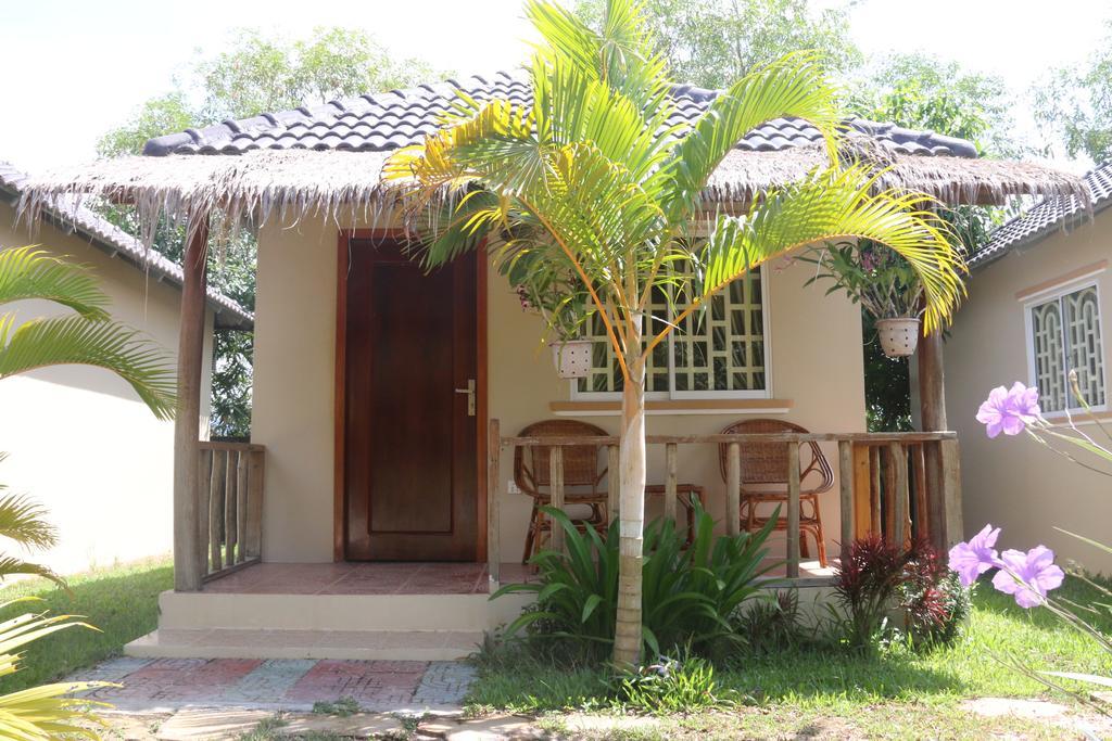The Moonflower Bungalow Hotel Сиханоуквил Екстериор снимка