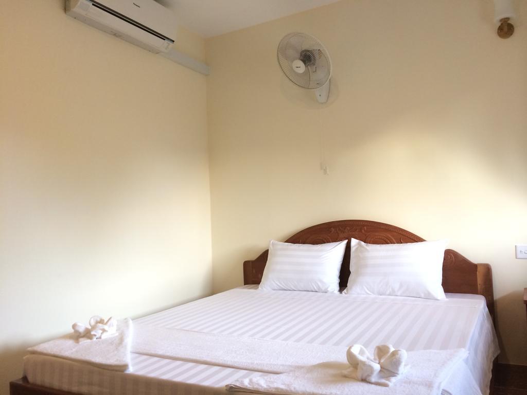 The Moonflower Bungalow Hotel Сиханоуквил Екстериор снимка
