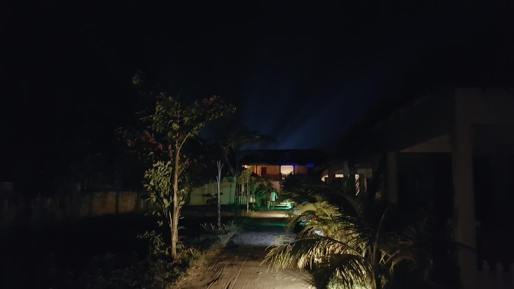 The Moonflower Bungalow Hotel Сиханоуквил Екстериор снимка